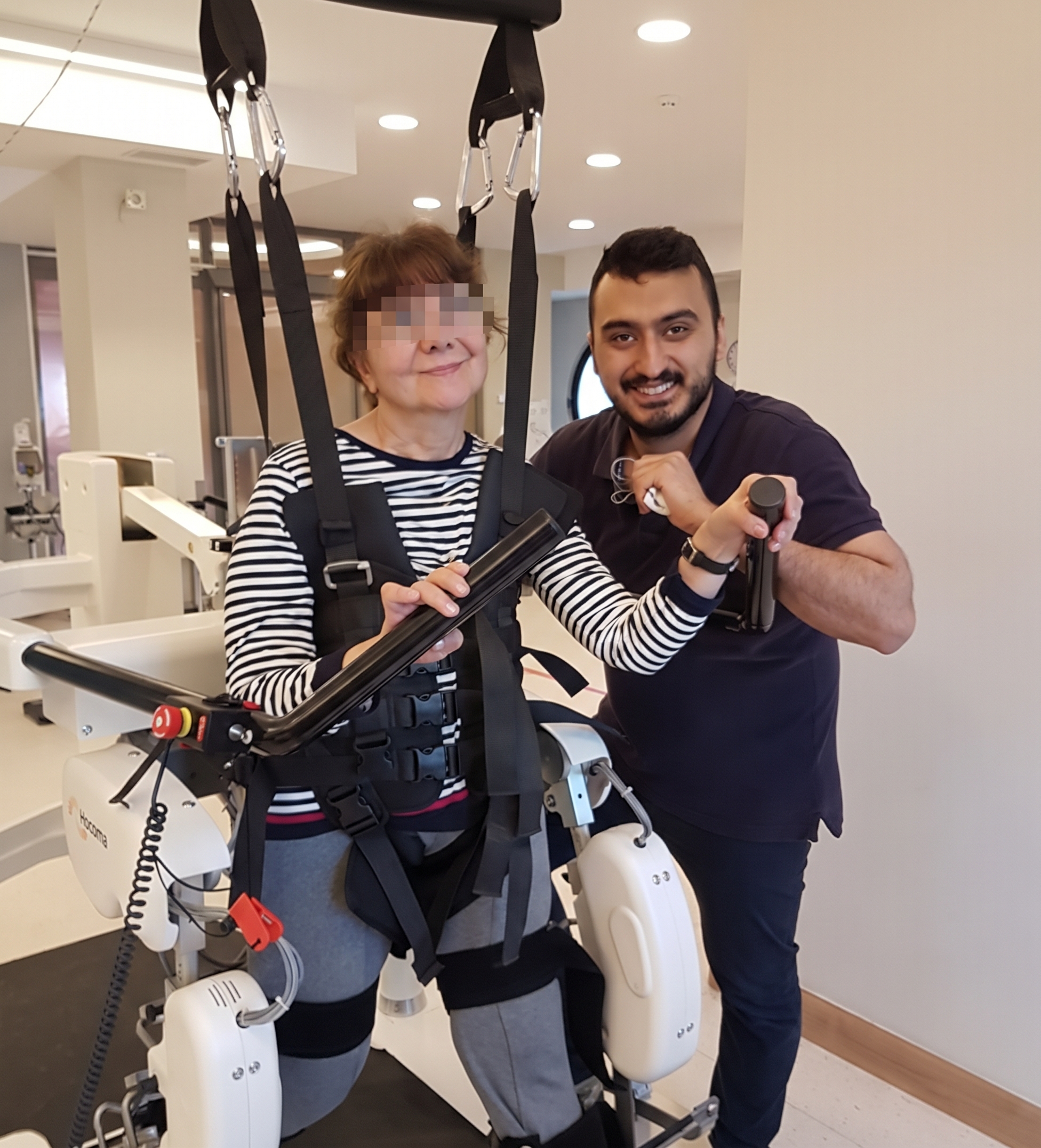 Uzm. Fzt. Onur Ulukuz ile İstanbul'da robotik ve fizik tedavi rehabilitasyon süreci